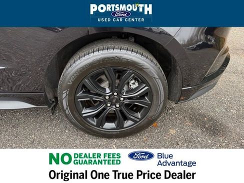 Used 2022 Ford Edge SE w/ Black Appearance Package image 19
