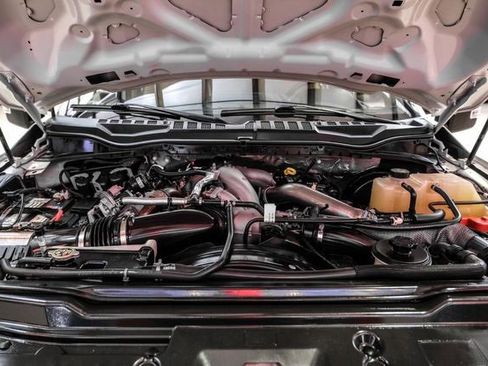 Used 2022 Ford F250 Lariat w/ Lariat Value Package image 8