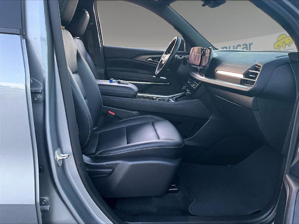 Used 2025 Chevrolet Traverse LT AWD/4WD image 22