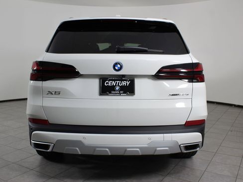 New 2026 BMW X5 xDrive50e w/ Executive Package AWD/4WD image 10