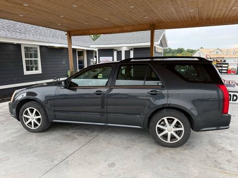 Used 2004 Cadillac SRX RWD image 8