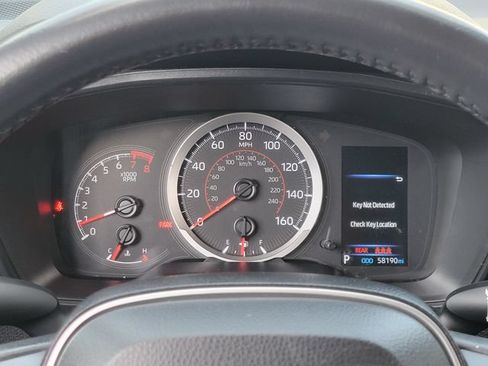 Used 2022 Toyota Corolla Cross LE FWD image 9