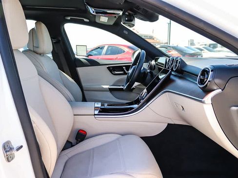 Used 2025 Mercedes-Benz C 300 Sedan image 16
