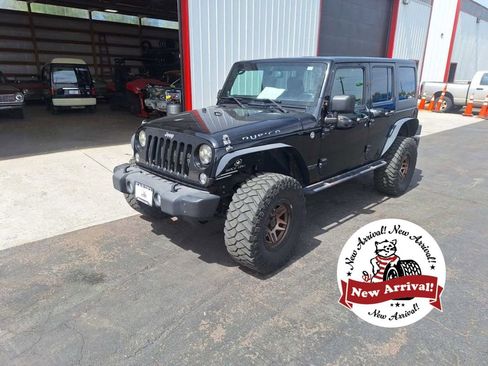 Used 2014 Jeep Wrangler Unlimited Rubicon w/ Connectivity Group AWD/4WD image 1