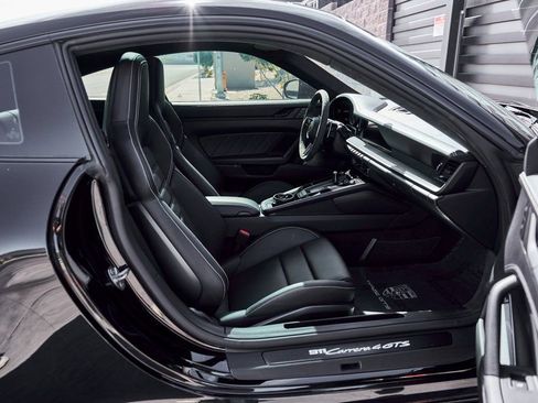 Used 2022 Porsche 911 Carrera 4 GTS w/ Premium Package image 26