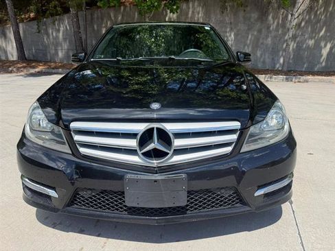 Used 2013 Mercedes-Benz C 250 Sedan image 2