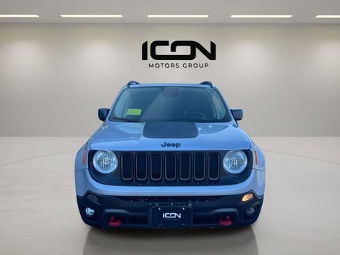 Used 2017 Jeep Renegade Trailhawk image 10