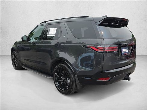 Used 2025 Land Rover Discovery Dynamic SE AWD/4WD image 7