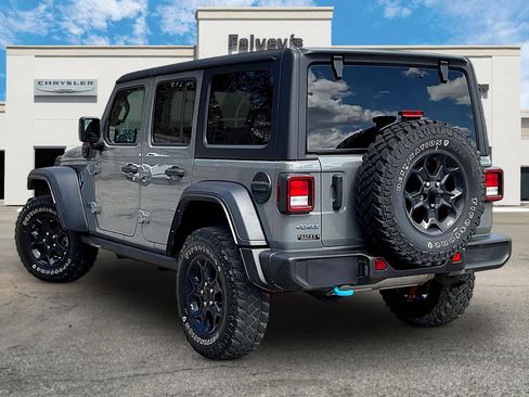 Used 2023 Jeep Wrangler Unlimited w/ Cold Weather Group image 12