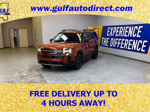 Used 2025 Hyundai Santa Fe XRT image 4