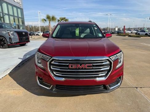 Used 2022 GMC Terrain SLT image 8