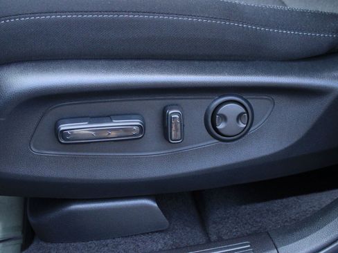 Used 2024 Honda CR-V EX image 12