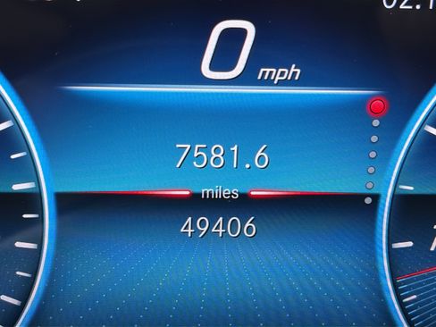 Used 2021 Mercedes-Benz GLA 250 4MATIC image 8