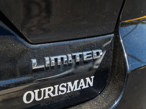 Used 2023 Jeep Grand Cherokee Limited AWD/4WD image 10