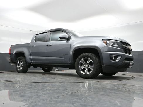 Used 2018 Chevrolet Colorado Z71 AWD/4WD image 42