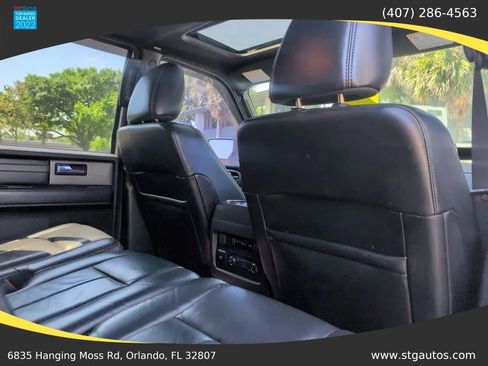 Used 2017 Ford Expedition EL Platinum RWD image 25