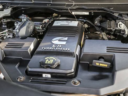 Used 2024 RAM 2500 Laramie w/ Safety Group image 25