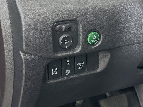 Certified 2025 Honda Ridgeline RTL image 14