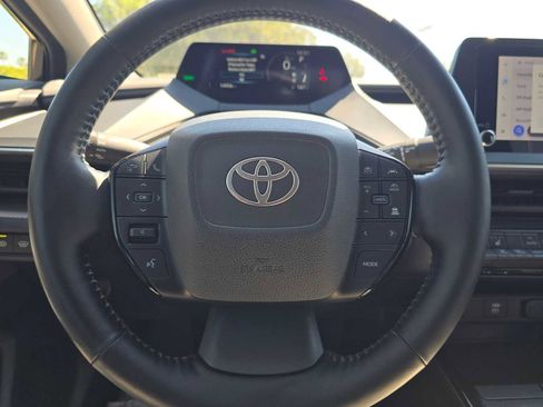Used 2025 Toyota Prius XLE image 23