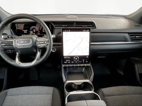 Used 2026 GMC Terrain Elevation w/ Black Edition image 8