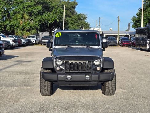 Used 2018 Jeep Wrangler Unlimited Sport S image 8