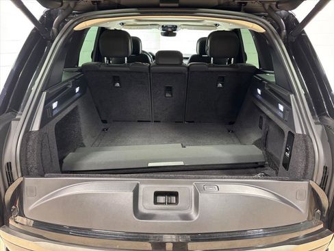 Used 2023 Land Rover Range Rover SE image 41