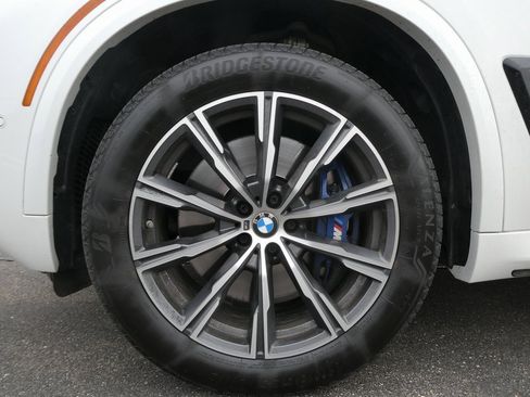 Used 2026 BMW X5 M60i image 32