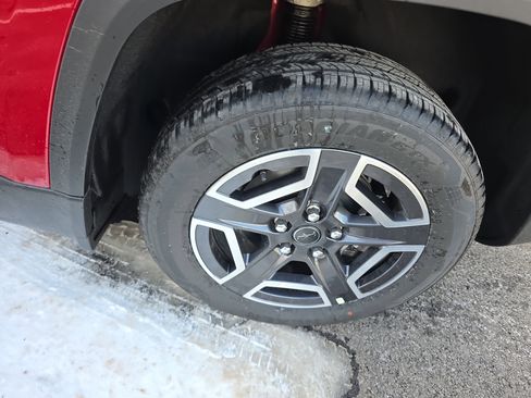 New 2026 Jeep Cherokee Limited image 34