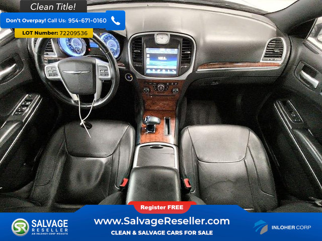 Used 2014 Chrysler 300 RWD image 11