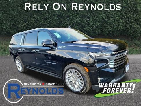 Used 2023 Chevrolet Suburban High Country image 1