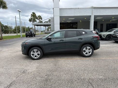 New 2026 Chevrolet Trax LS FWD image 5