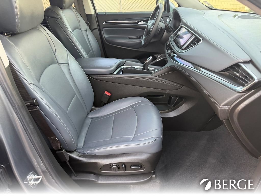 Used 2021 Buick Enclave Essence w/ Sound and Sites Package FWD image 32