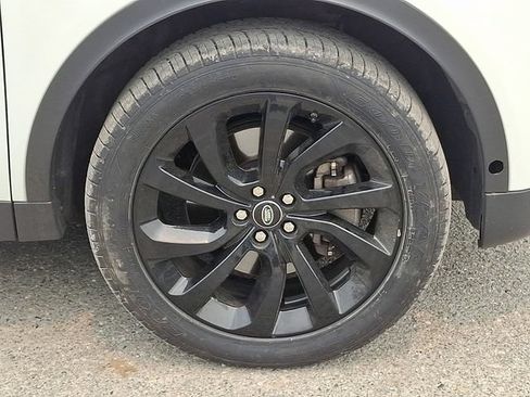 Used 2021 Land Rover Discovery Sport SE AWD/4WD image 27