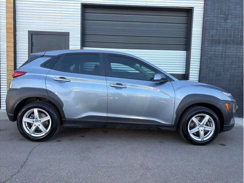Used 2019 Hyundai Kona SE AWD/4WD image 10