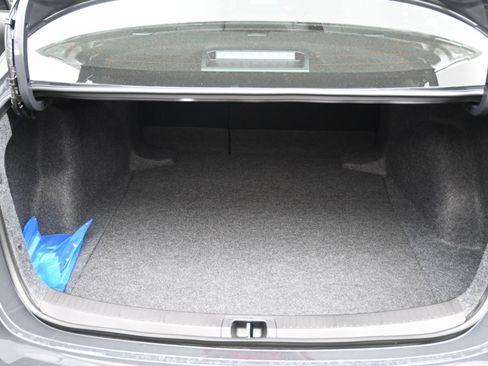 Used 2026 Toyota Corolla LE FWD image 21