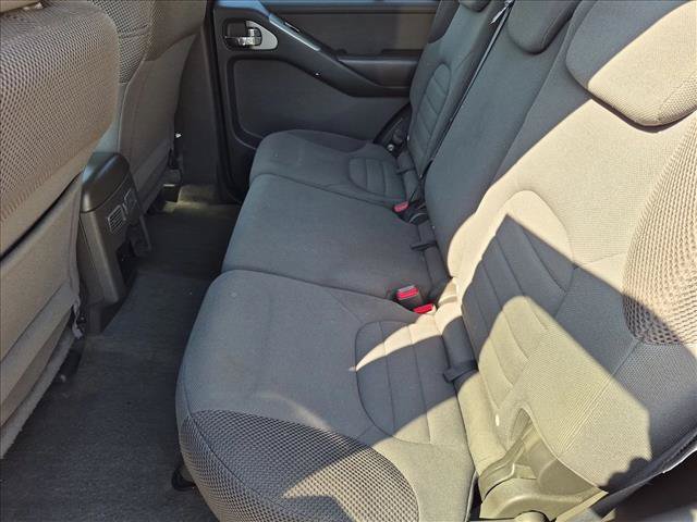Used 2009 Nissan Pathfinder S RWD image 16