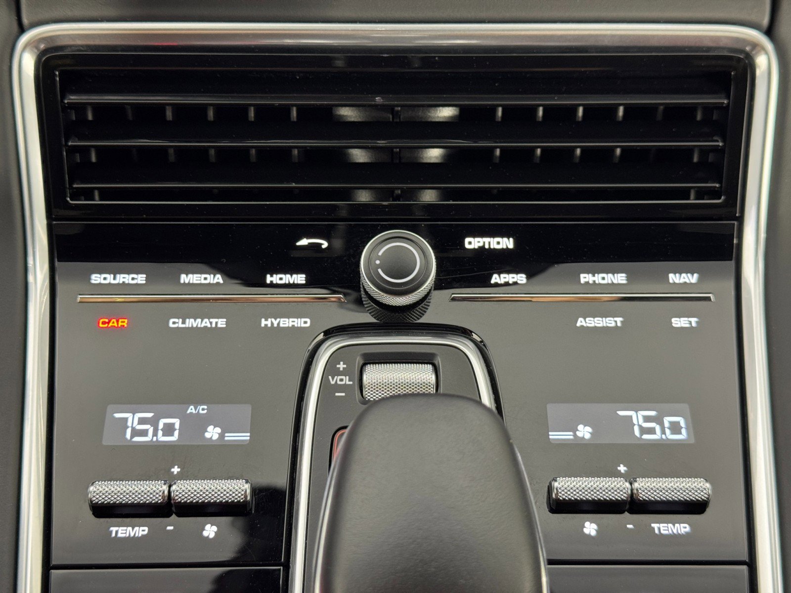 Used 2019 Porsche Panamera 4 Executive w/ Premium Package Plus AWD/4WD image 30