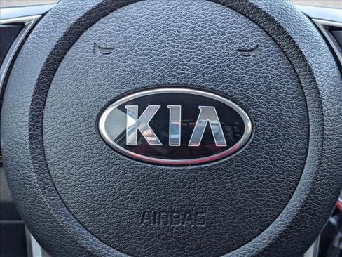 Used 2019 Kia Forte LXS image 16