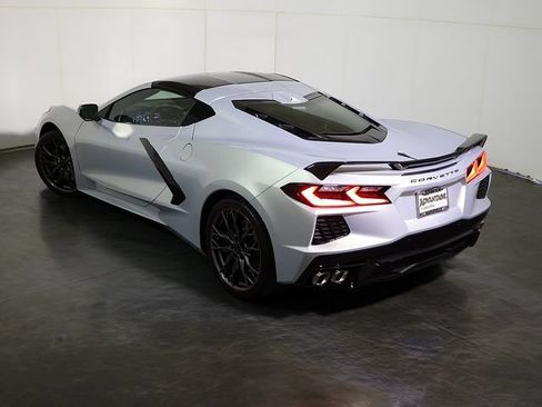 Used 2023 Chevrolet Corvette Stingray Preferred Cpe w/ Z51 Performance Package RWD image 36