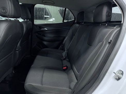 Used 2024 Buick Encore GX Preferred FWD image 17