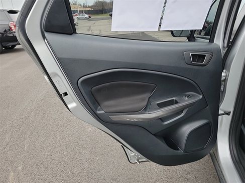 Used 2020 Ford EcoSport SE image 13
