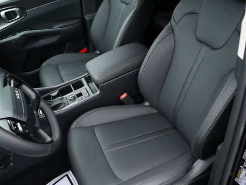 New 2026 Kia Sorento S FWD image 21