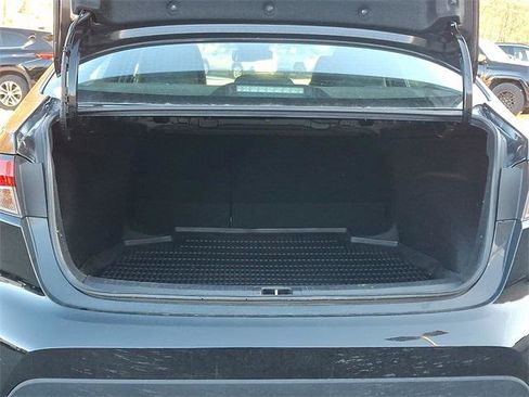Certified 2023 Toyota Corolla LE image 27