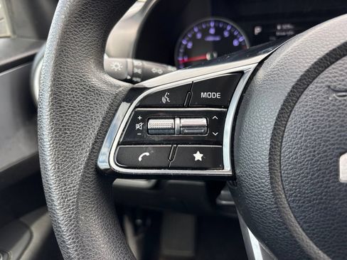 Used 2023 Kia Forte LXS FWD image 21