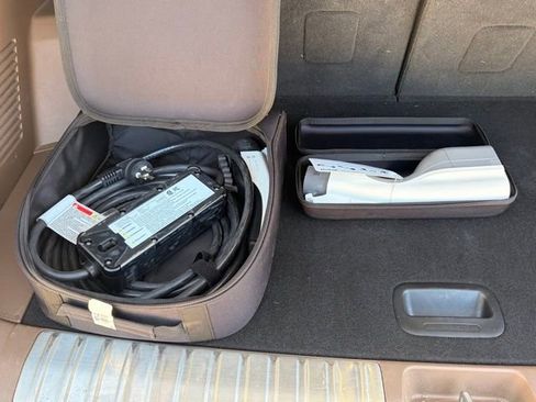 Used 2024 Kia EV9 GT-Line AWD/4WD image 30