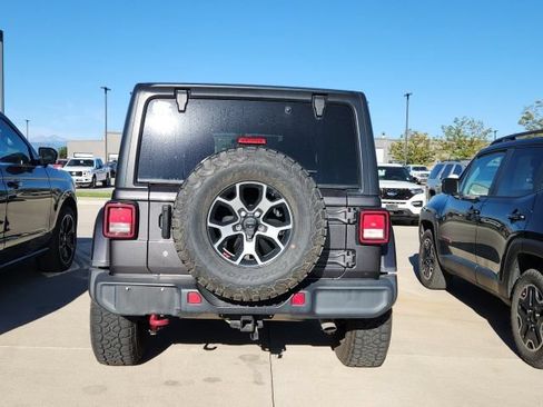 Used 2018 Jeep Wrangler Unlimited Rubicon AWD/4WD image 2