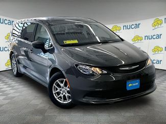 Used 2023 Chrysler Voyager LX FWD video 1