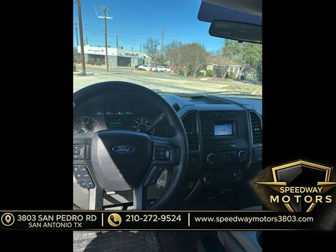 Used 2018 Ford F150 XLT AWD/4WD image 12