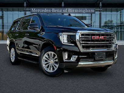 Used 2022 GMC Yukon SLT w/ SLT Premium Package