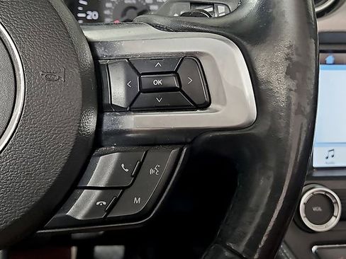 Used 2018 Ford Mustang Premium RWD image 20